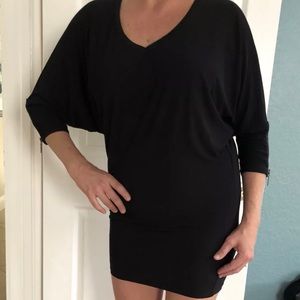 BISOU BISOU Women's Size M Black Bodycon Dress